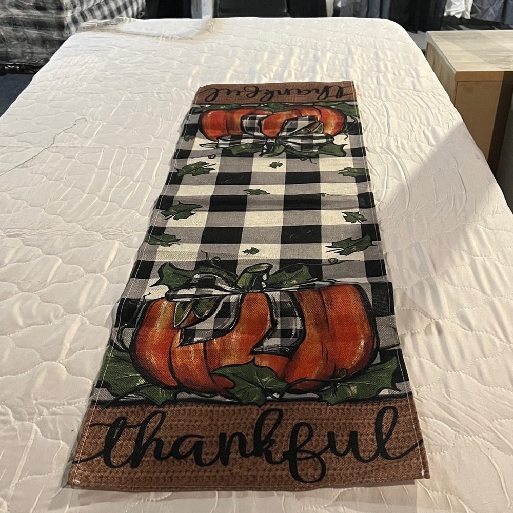 Thankful Pumpkin Table Runner